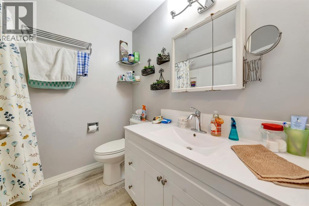 3803 57 Avenue, Lloydminster, Alberta  T9V 1Z5 - Photo 13 - A2302525