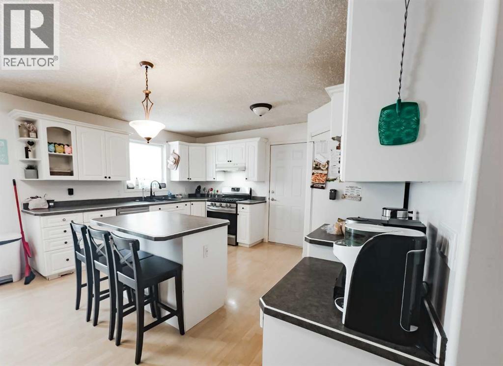 9105 Forest Street, La Crete, Alberta  T0H 2H0 - Photo 15 - A2292436