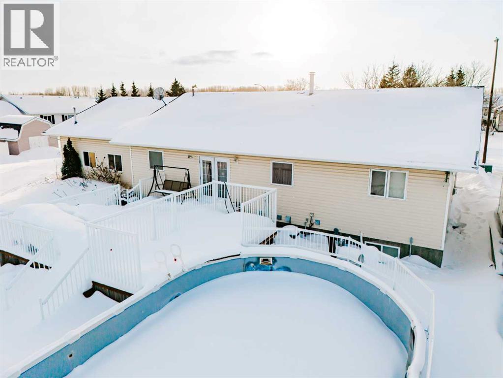 9105 Forest Street, La Crete, Alberta  T0H 2H0 - Photo 5 - A2292436