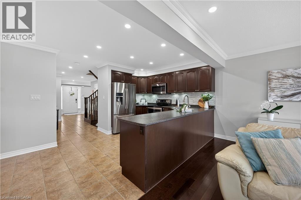 300 Pinehill Drive, Stoney Creek, Ontario  L0R 1P0 - Photo 8 - 40816157