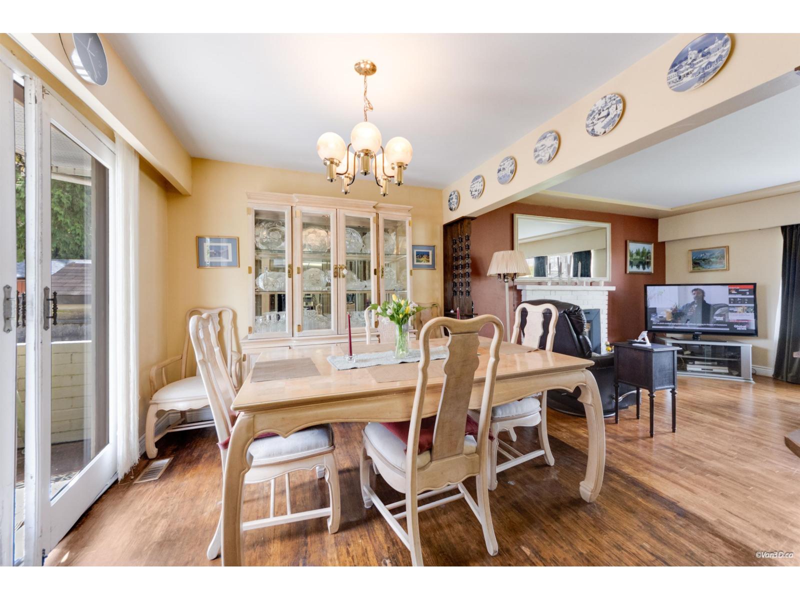 10962 145a Street, Surrey, British Columbia  V3R 3S4 - Photo 9 - R3113282