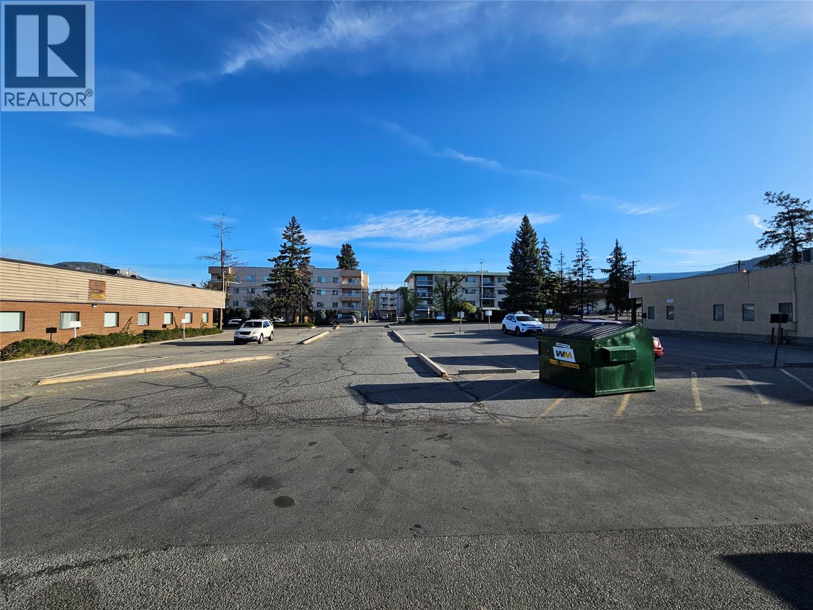 40 Calgary Avenue Penticton Photo 18