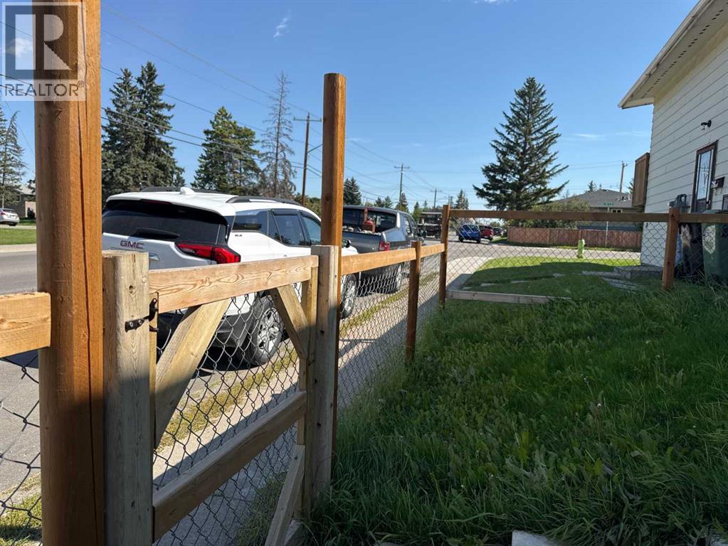 1, 1701 48 Street Se, Calgary, Alberta  T2A 5C2 - Photo 2 - A2300678