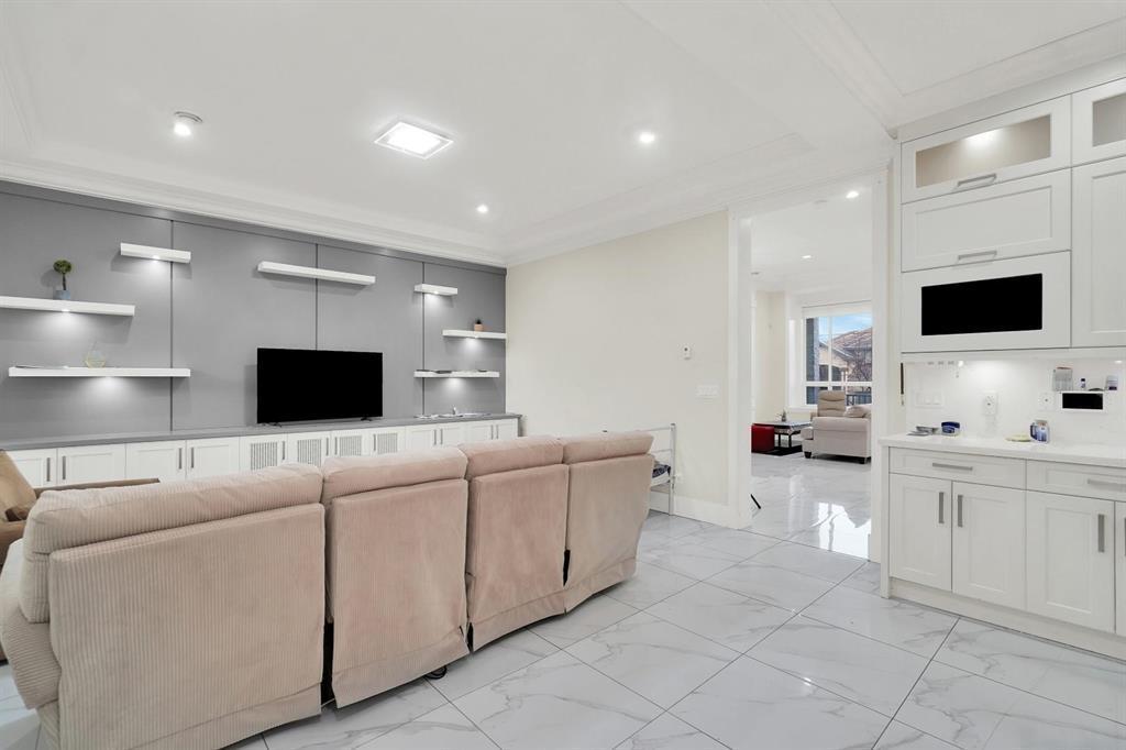 6655 121a Street, Surrey, British Columbia  V3W 0H8 - Photo 2 - R3063331