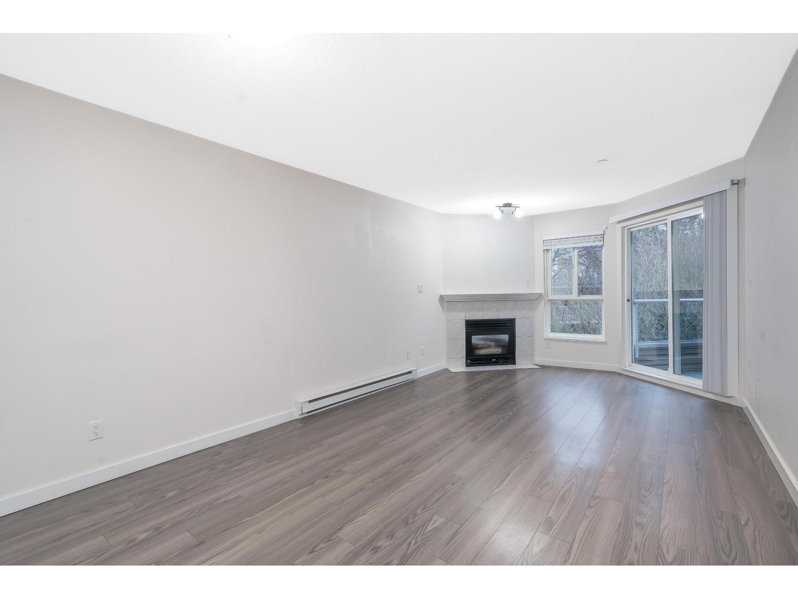 307 16137 83 Avenue, Surrey, British Columbia  V4N 0N1 - Photo 6 - R3113108