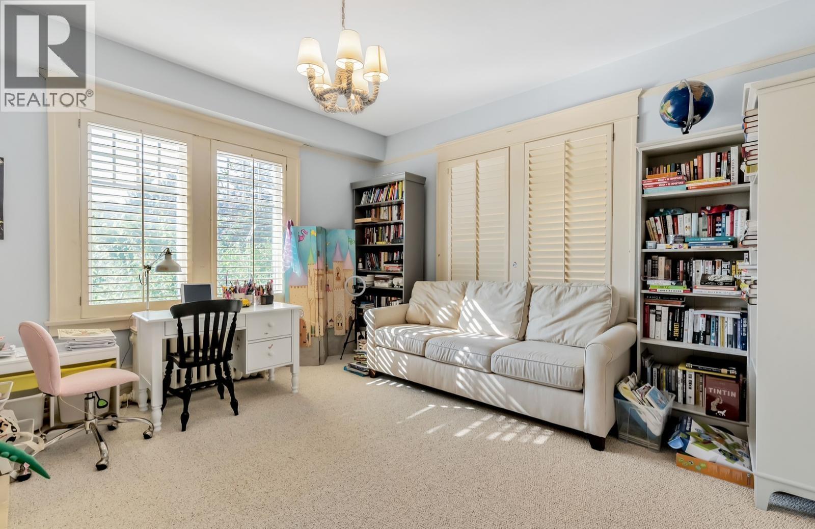 1670 W 49th Avenue, Vancouver, British Columbia  V6M 2S1 - Photo 10 - R3113425