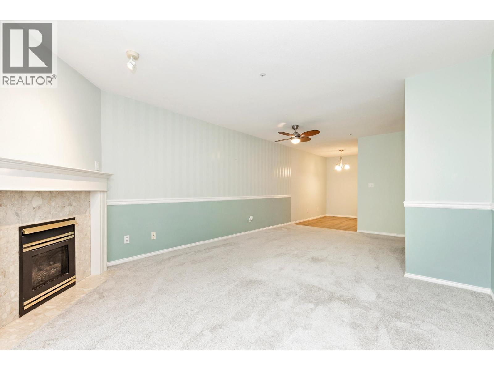 302 22722 Lougheed Highway, Maple Ridge, British Columbia  V2X 2V6 - Photo 8 - R3103794