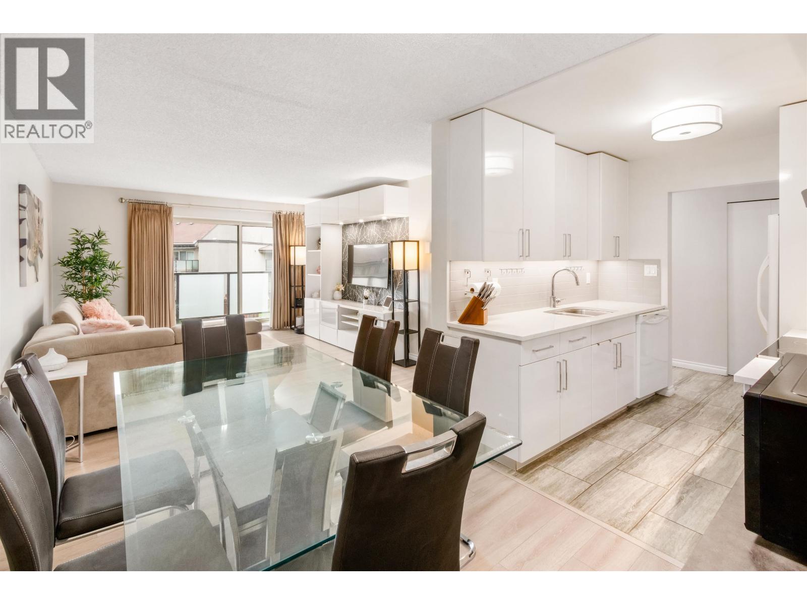 324 4373 Halifax Street, Burnaby, British Columbia  V5C 5Z2 - Photo 4 - R3101347