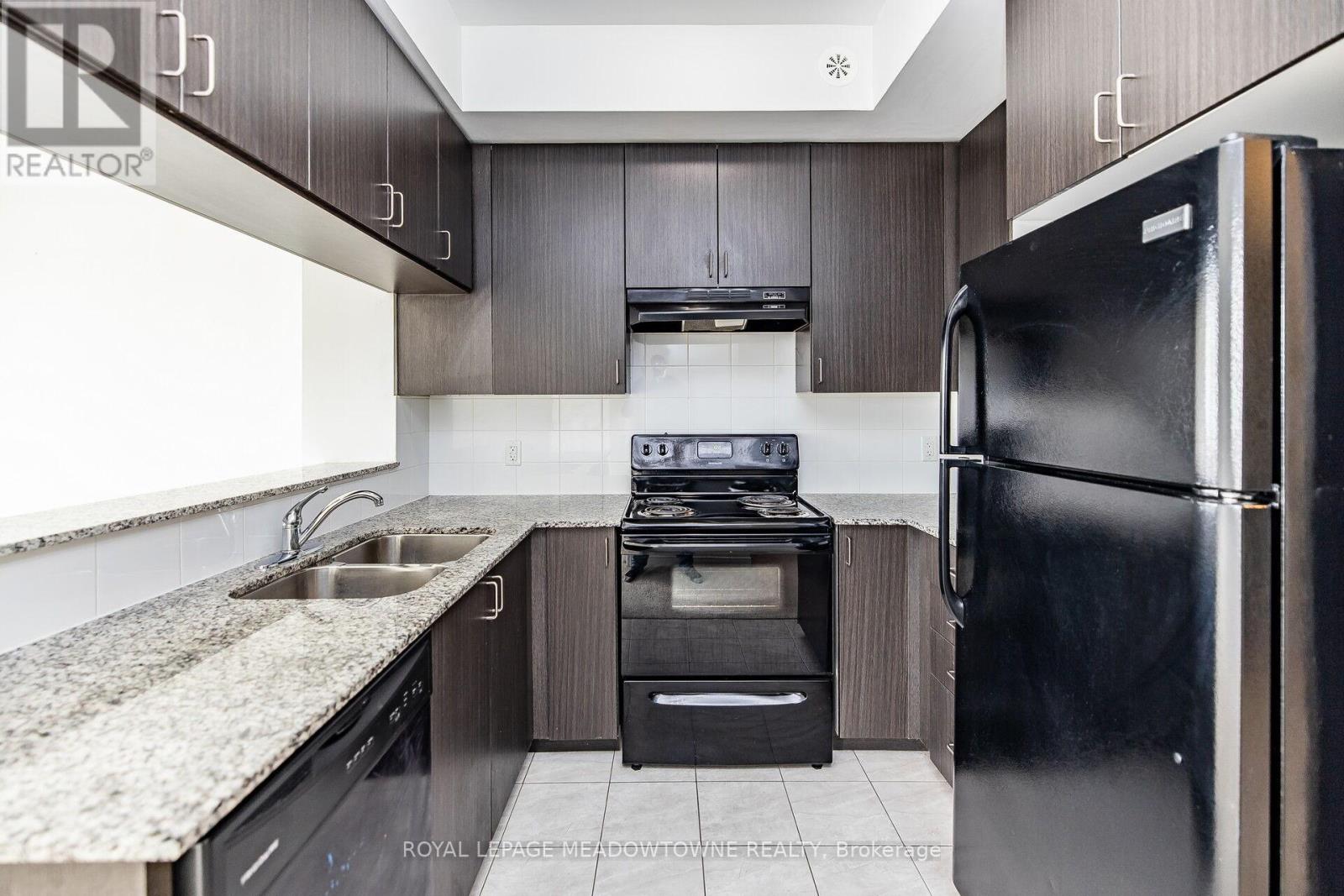 407 - 50 Sky Harbour Drive, Brampton, Ontario  L6Y 6B8 - Photo 7 - W12996988