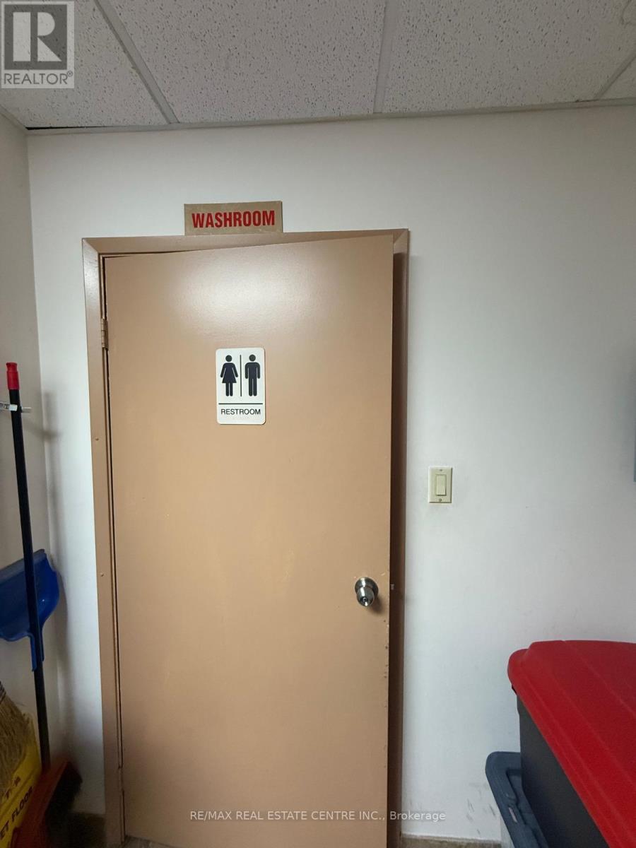 17 - 351 Parkhurst Square, Brampton, Ontario  L6T 0C2 - Photo 7 - W11941837