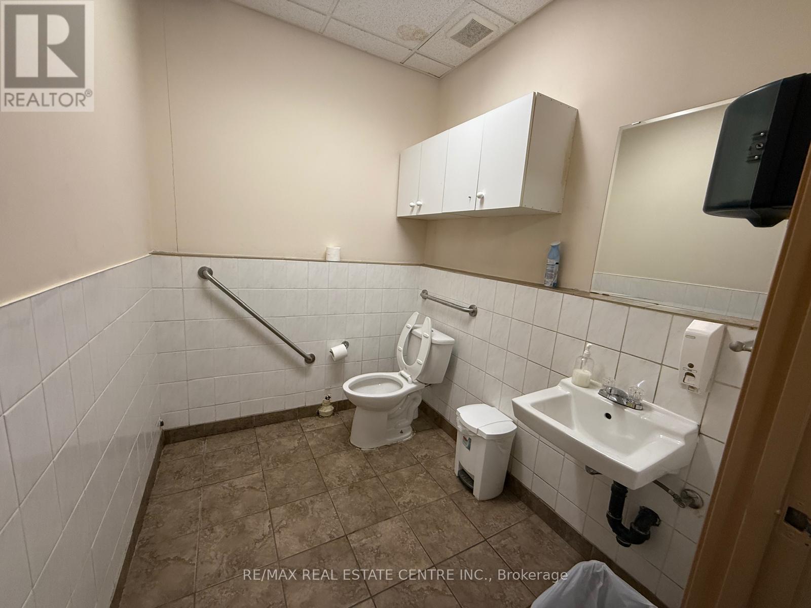 17 - 351 Parkhurst Square, Brampton, Ontario  L6T 0C2 - Photo 8 - W11941837