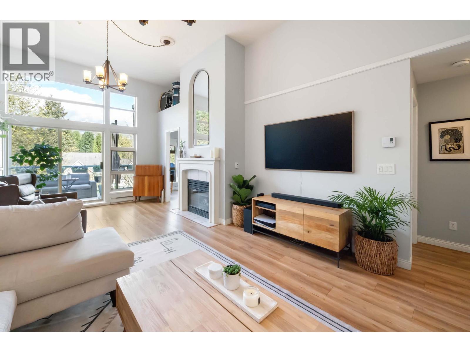 606 301 Maude Road, Port Moody, British Columbia  V3H 5B1 - Photo 3 - R3113348