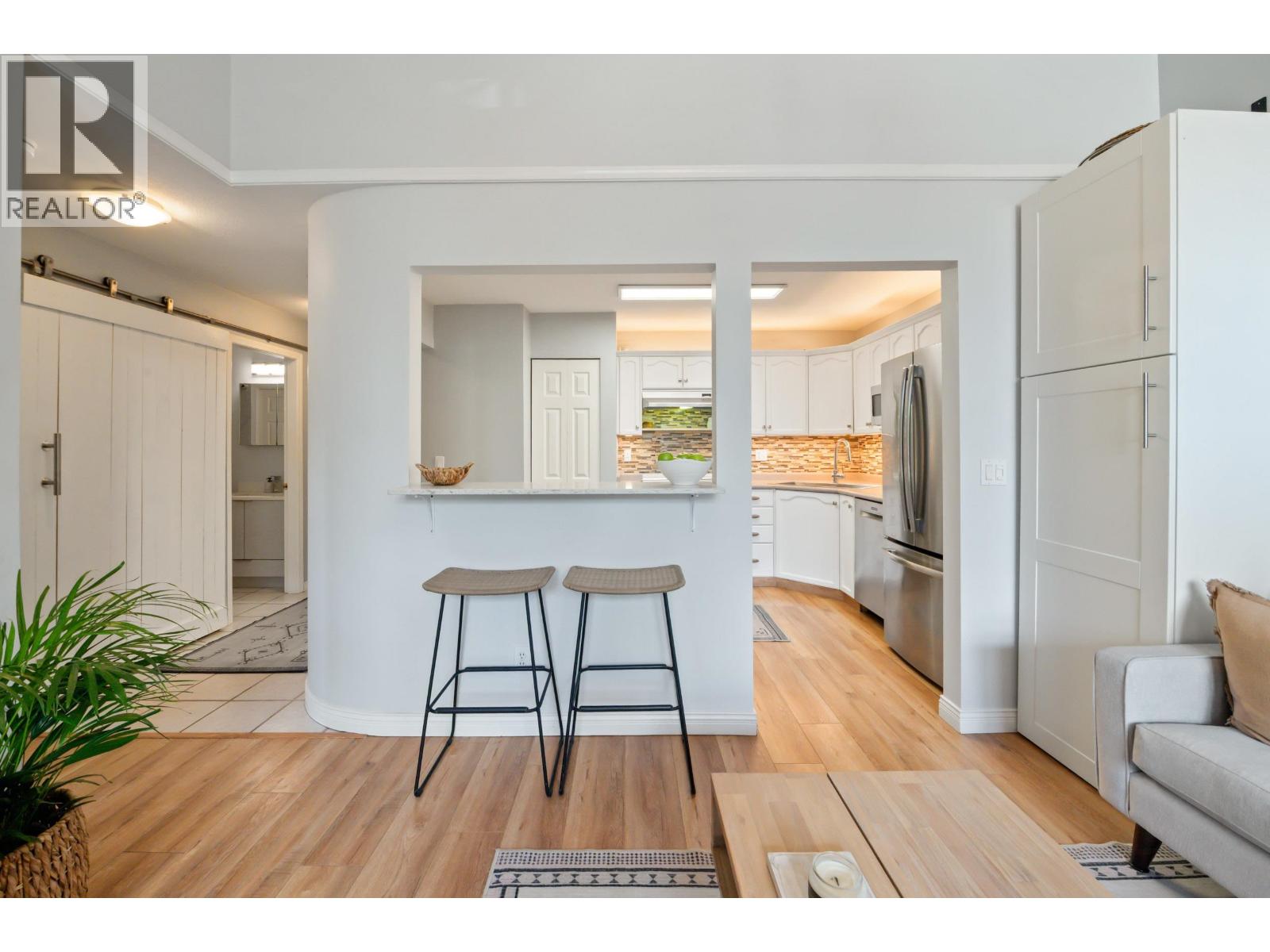 606 301 Maude Road, Port Moody, British Columbia  V3H 5B1 - Photo 8 - R3113348