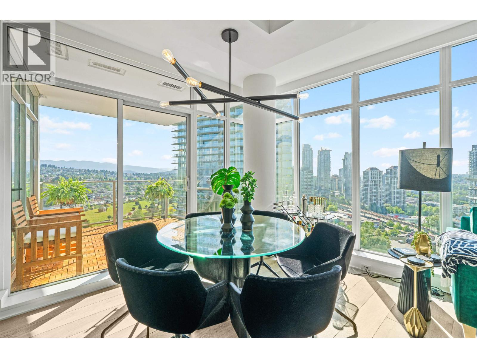 2110 1788 Gilmore Avenue, Burnaby, British Columbia  V5C 0L5 - Photo 11 - R3113461