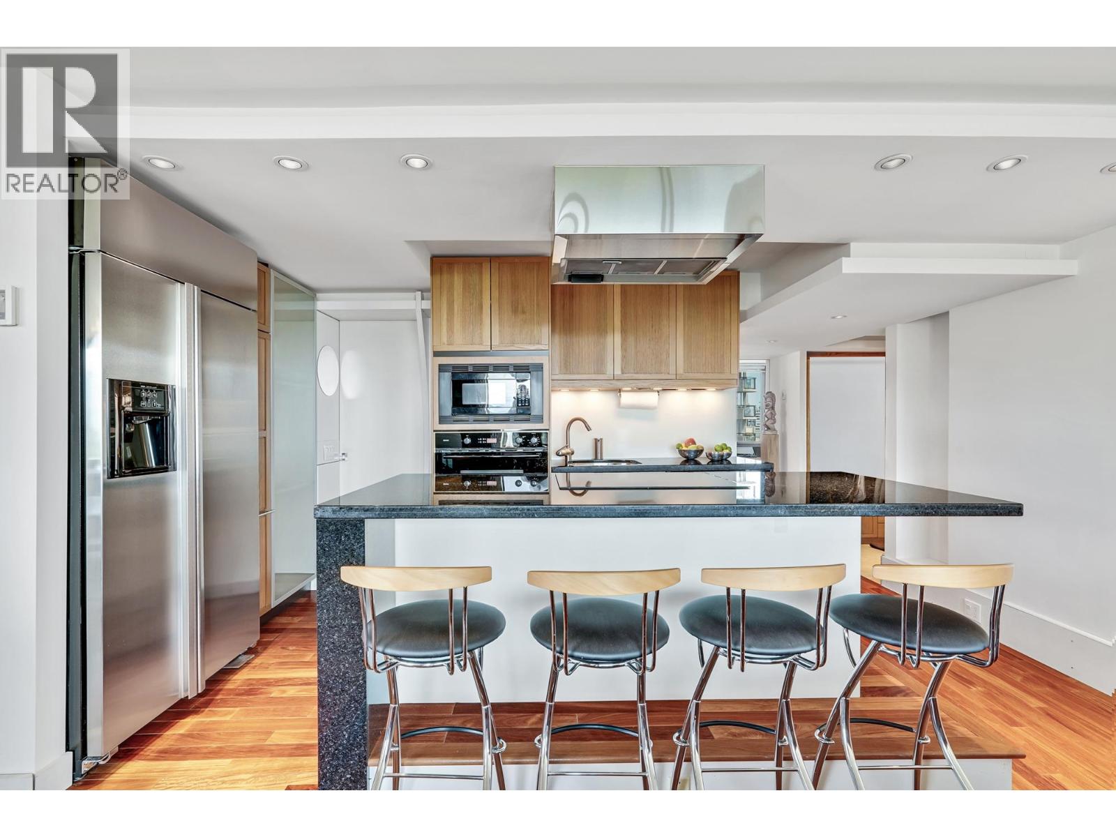 1201 2077 Nelson Street, Vancouver, British Columbia  V6G 2Y2 - Photo 12 - R3113507