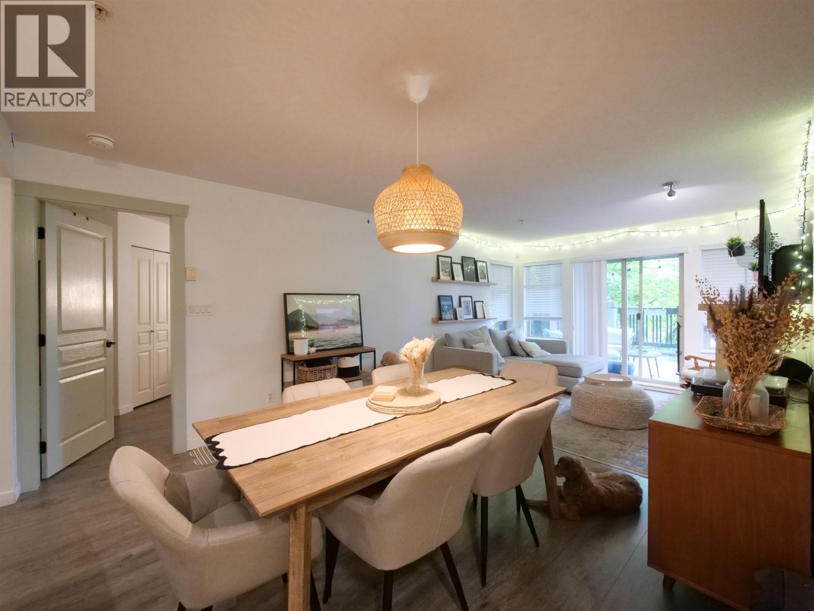 109 2998 Silver Springs Boulevard, Coquitlam, British Columbia  V3E 3R7 - Photo 1 - R3113509