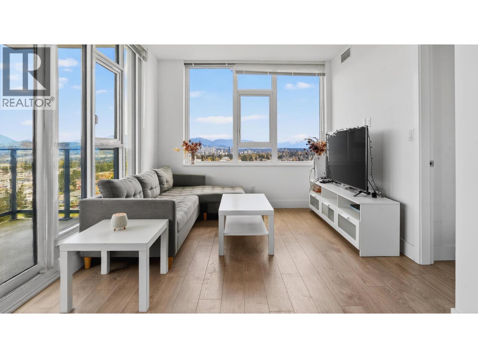 2205 7303 Noble Lane, Burnaby, British Columbia  V3N 0H2 - Photo 9 - R3113519