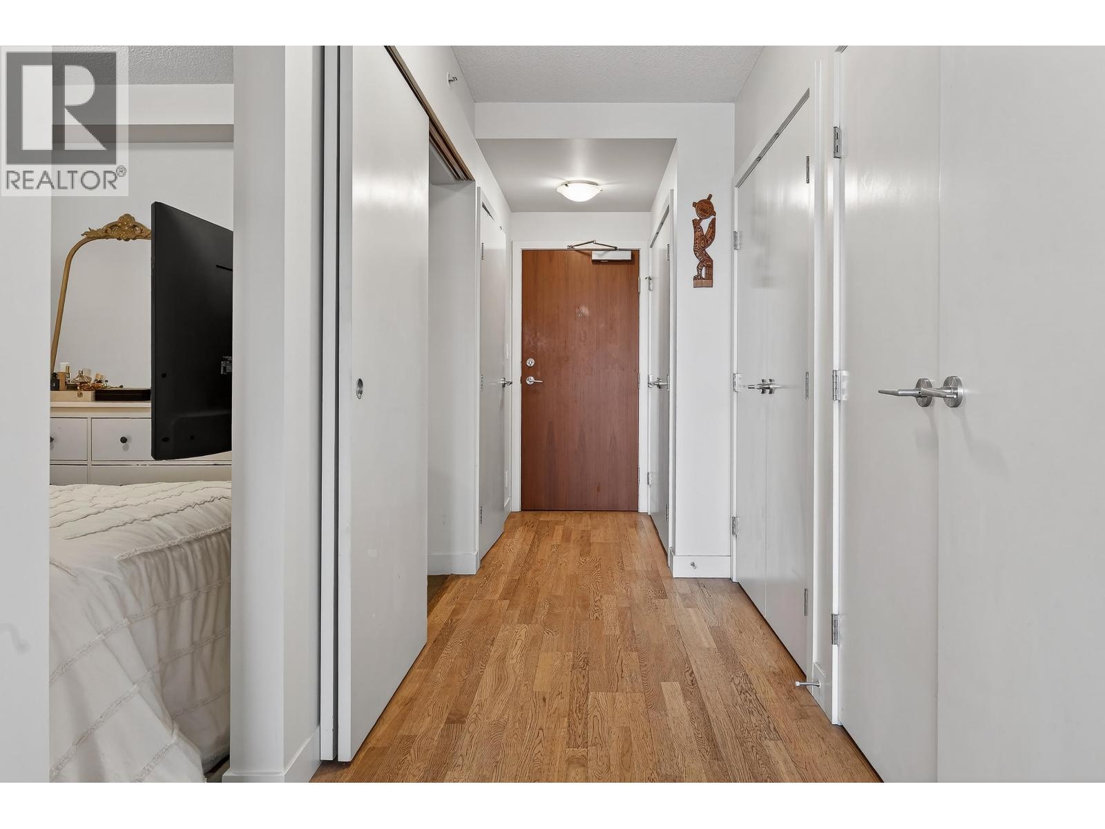 904 251 E 7th Avenue, Vancouver, British Columbia  V5T 0B9 - Photo 11 - R3113521