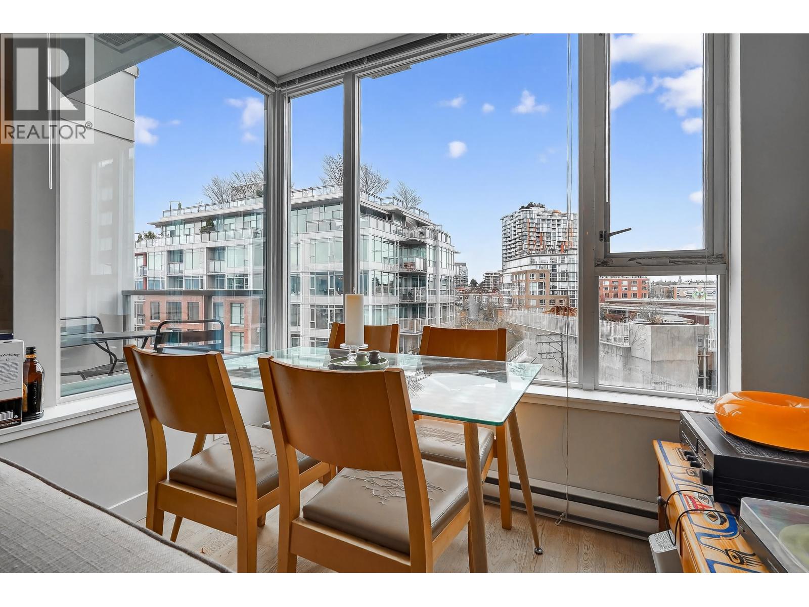 904 251 E 7th Avenue, Vancouver, British Columbia  V5T 0B9 - Photo 5 - R3113521