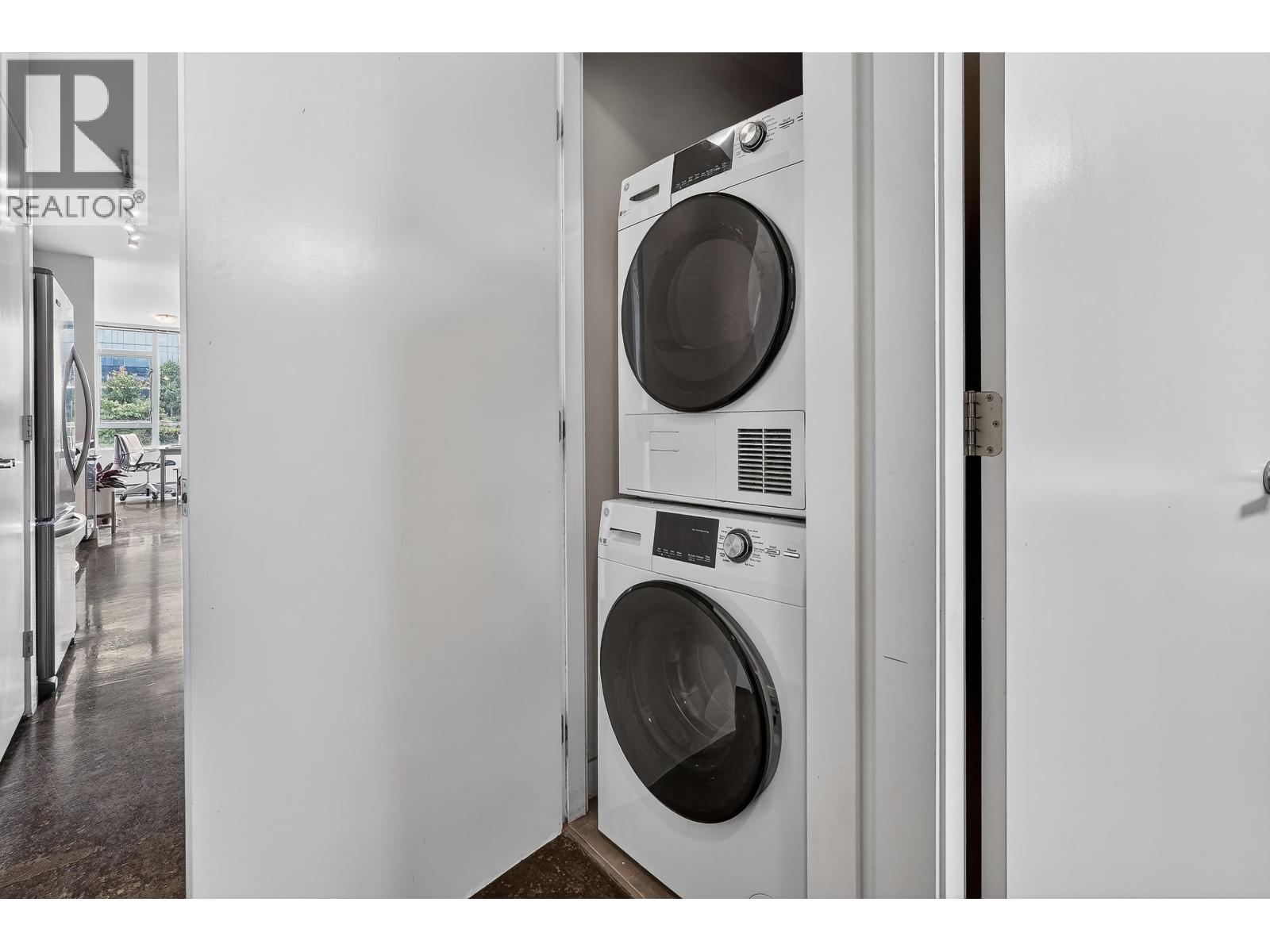 417 221 Union Street, Vancouver, British Columbia  V6A 0B4 - Photo 15 - R3113527