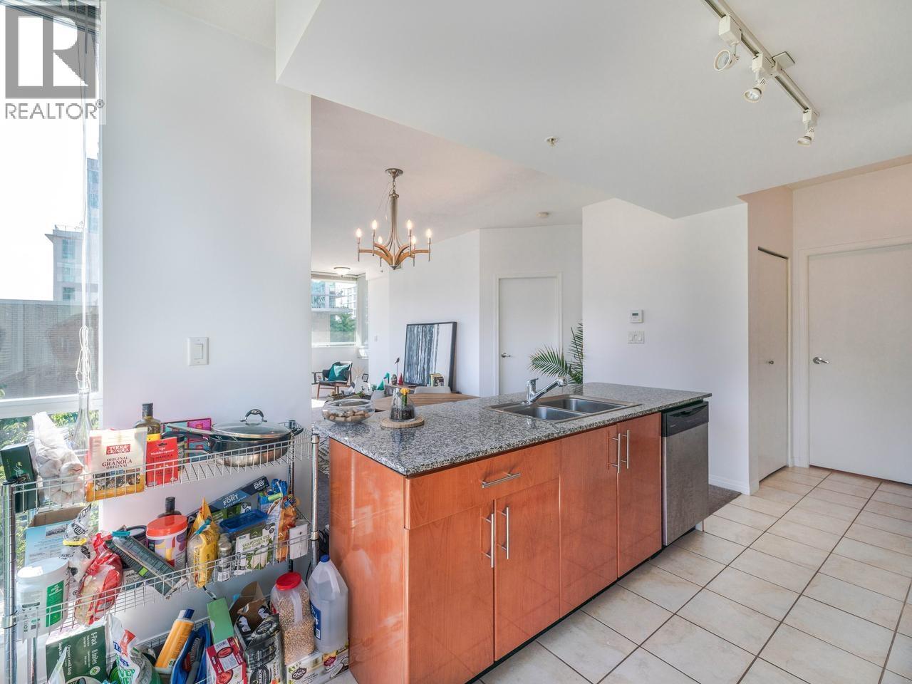 401 138 E Esplanade, North Vancouver, British Columbia  V7L 4X9 - Photo 15 - R3113540