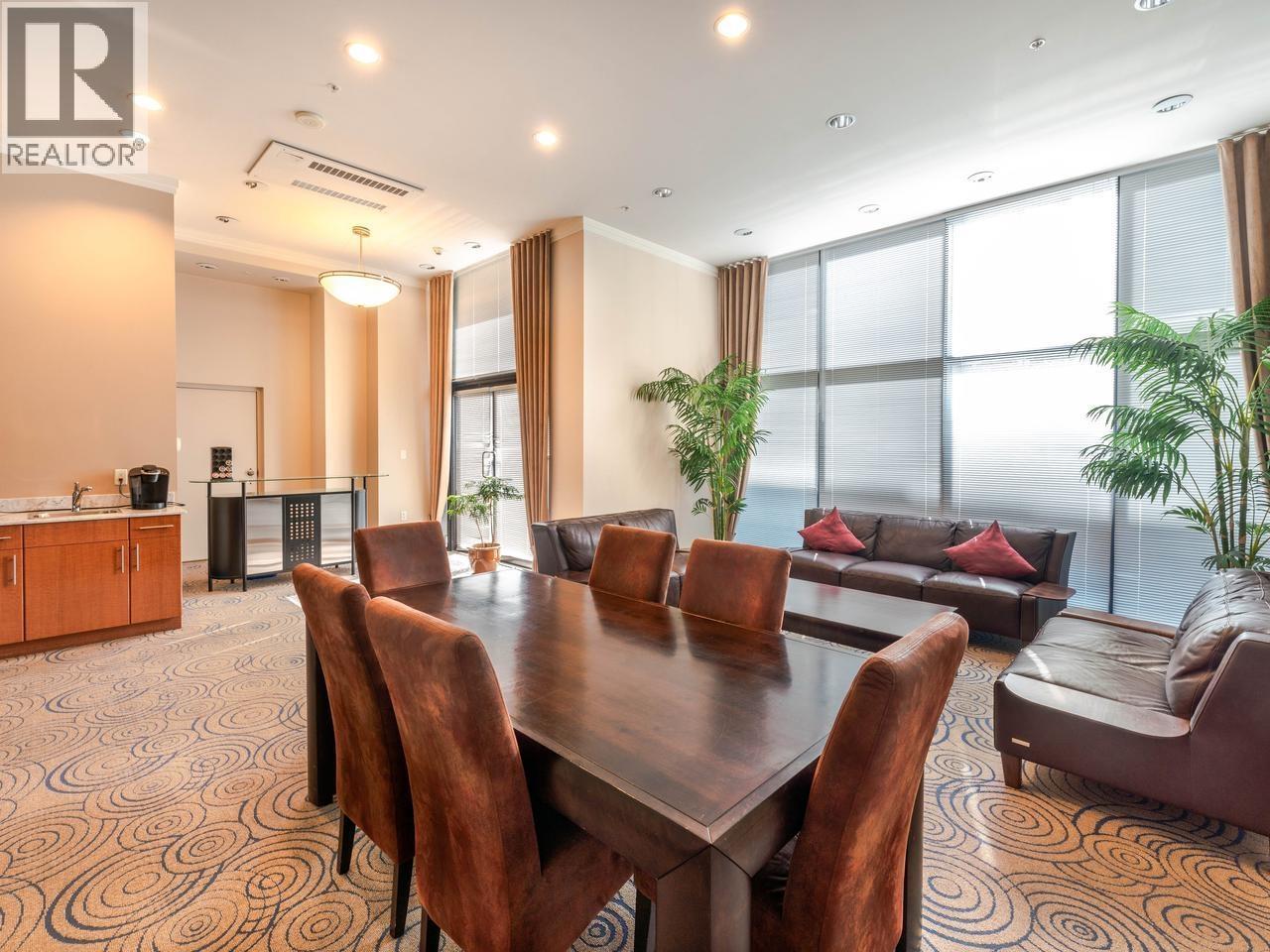 401 138 E Esplanade, North Vancouver, British Columbia  V7L 4X9 - Photo 6 - R3113540