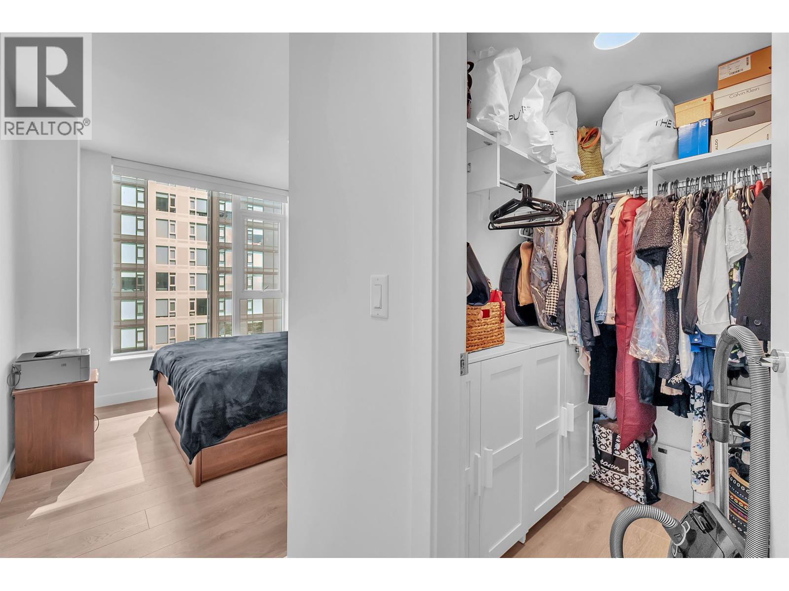 1604 308 Alderson Avenue, Coquitlam, British Columbia  V3K 0J2 - Photo 16 - R3113542