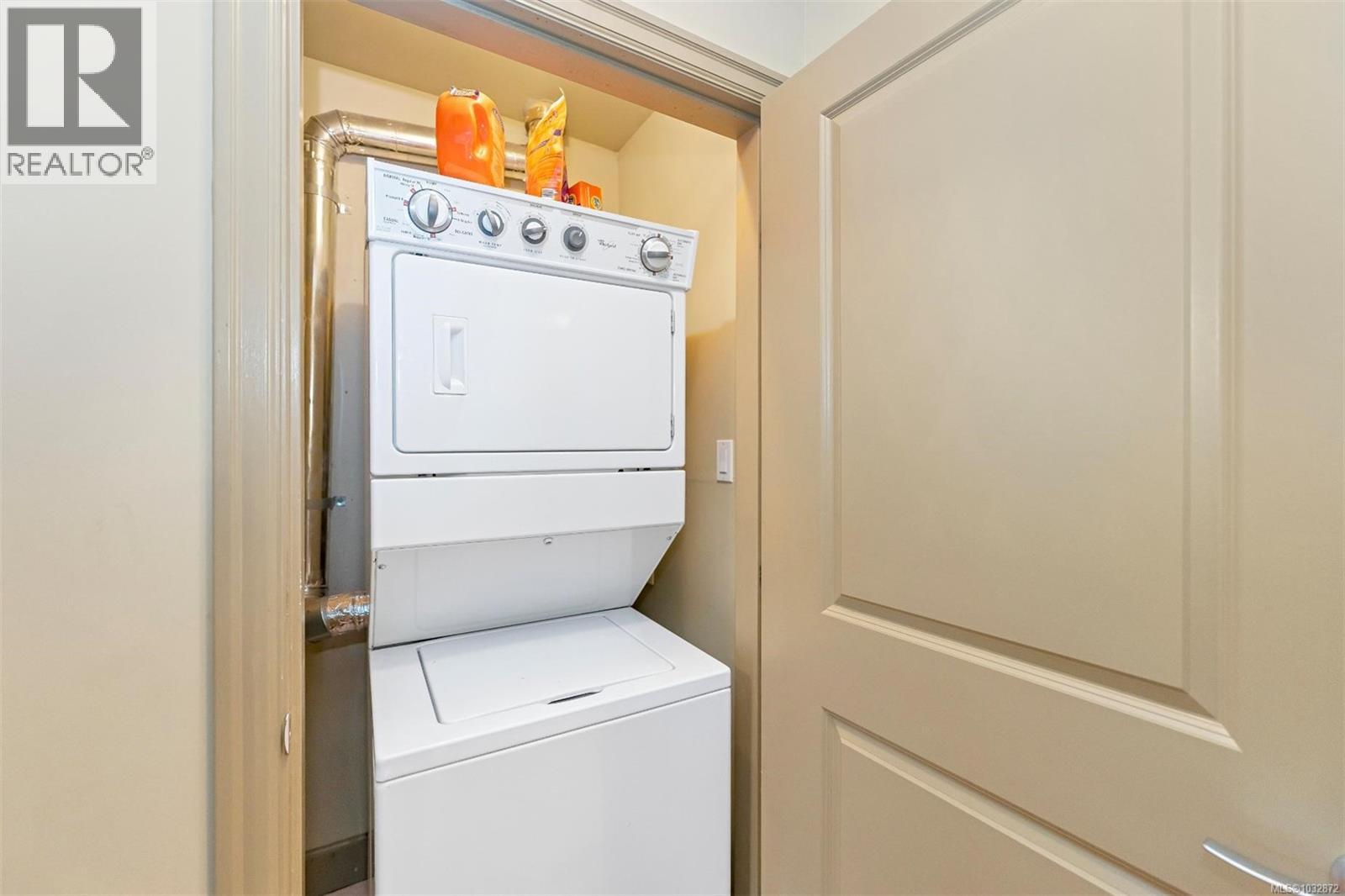 318 1620 Mckenzie Ave, Saanich, British Columbia  V8N 0A1 - Photo 23 - 1032872