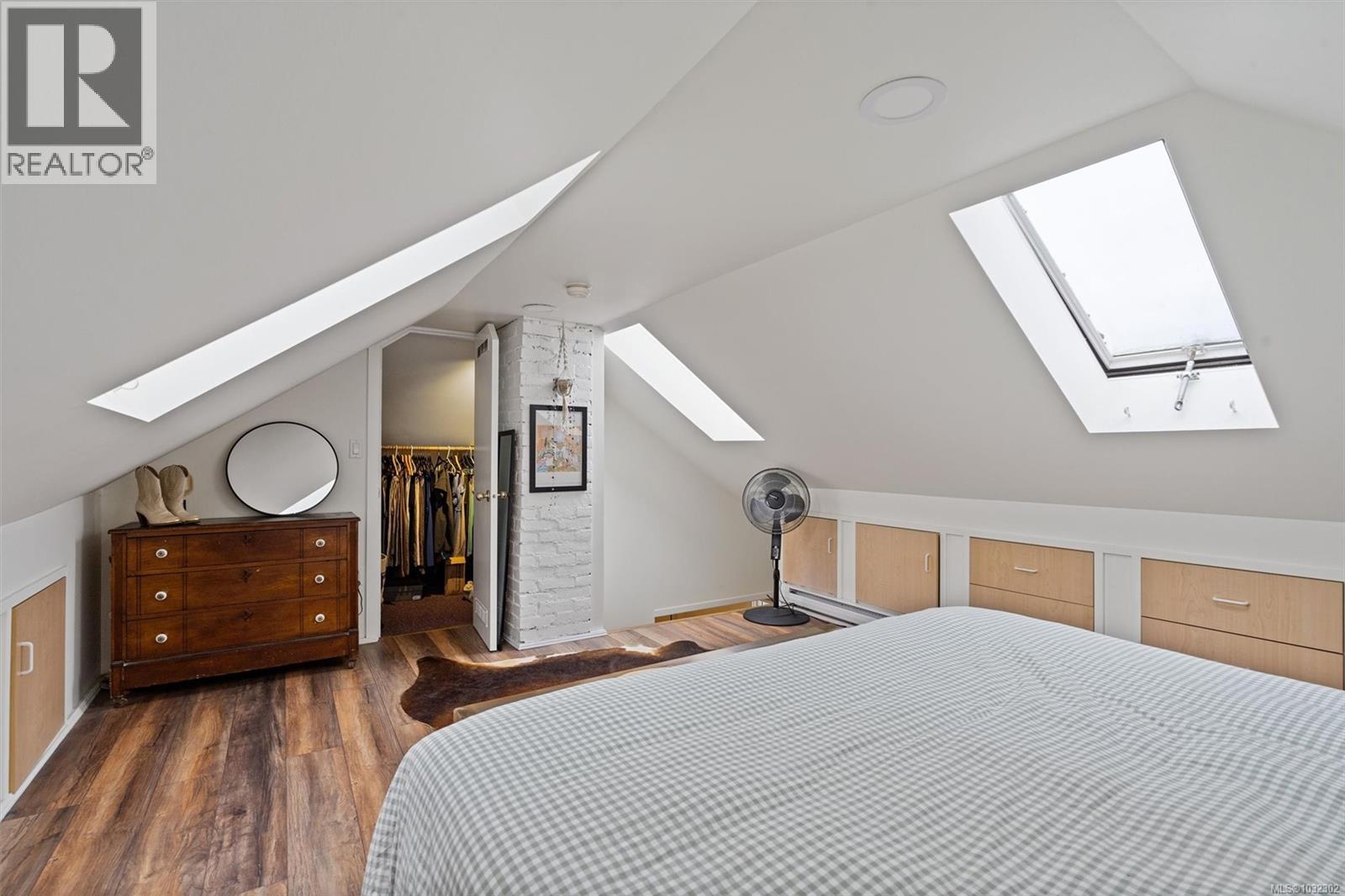 320 Moss St, Victoria, British Columbia  V8V 4M9 - Photo 17 - 1032302