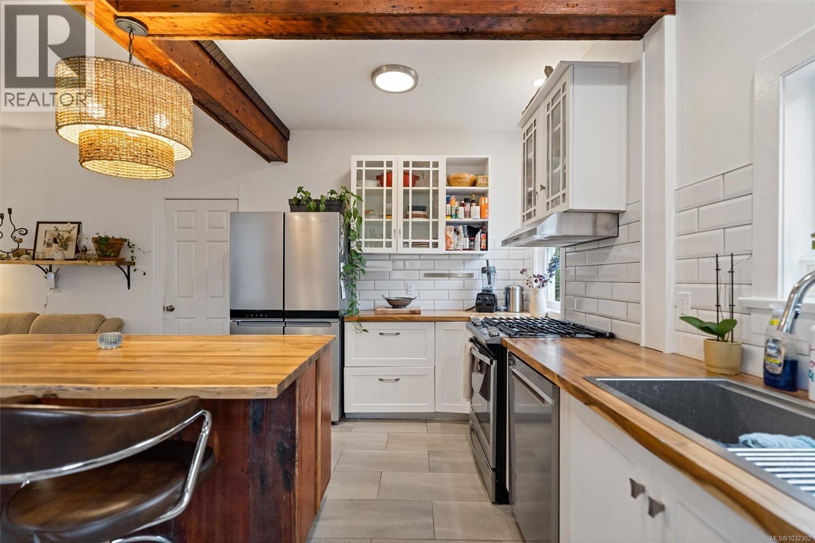 320 Moss St, Victoria, British Columbia  V8V 4M9 - Photo 26 - 1032302