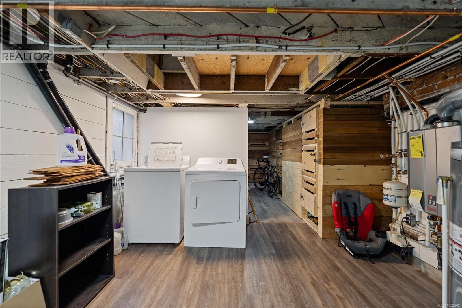 320 Moss St, Victoria, British Columbia  V8V 4M9 - Photo 60 - 1032302