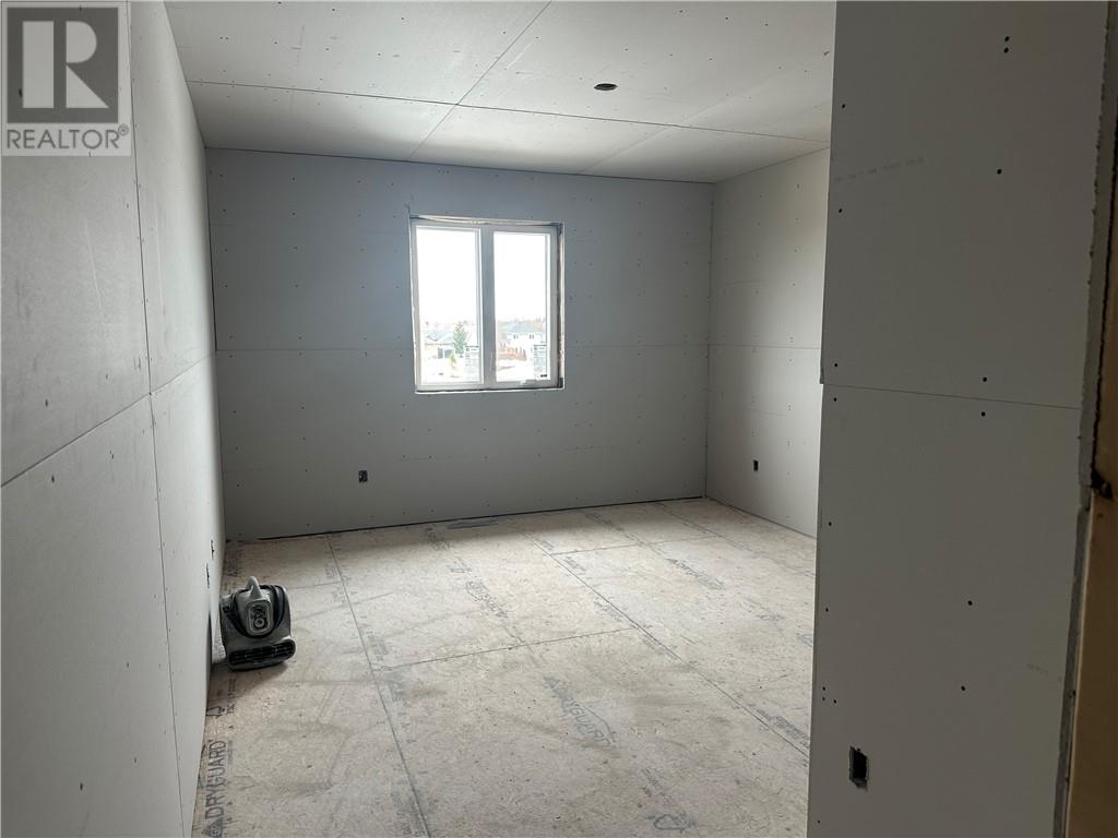 2959 Ruby Street, Chelmsford, Ontario  P0M 1L0 - Photo 13 - 2122474