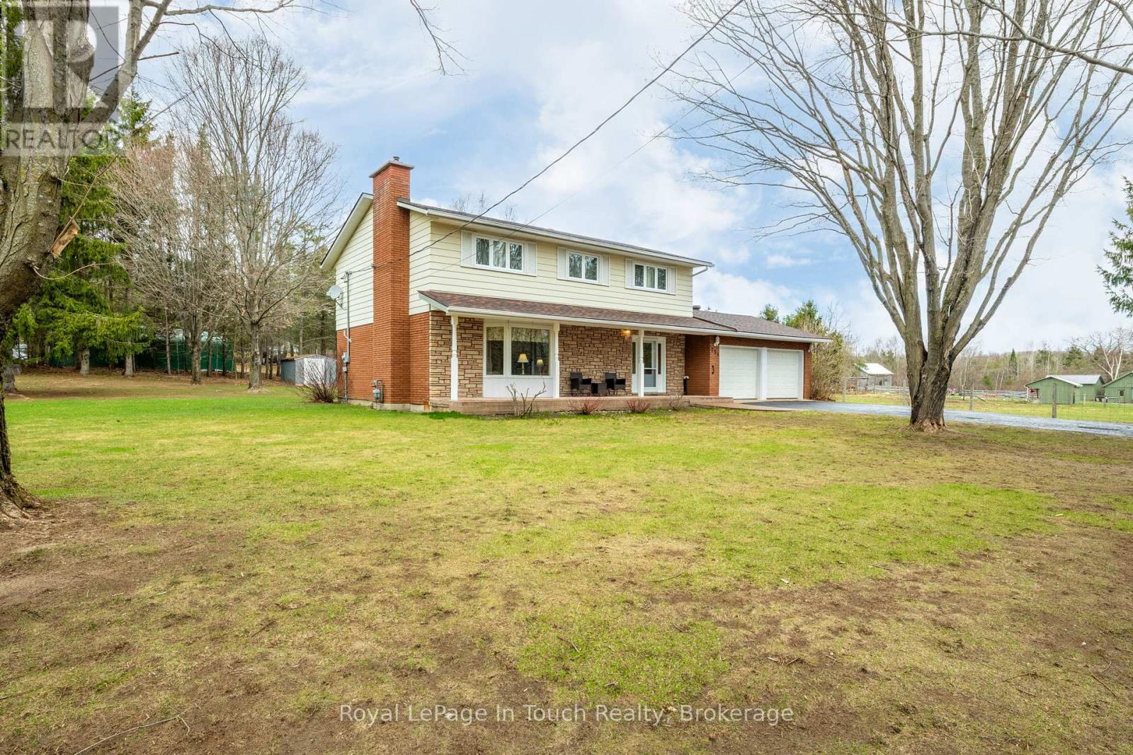 756 Champlain Road, Tiny, Ontario  L9M 0C2 - Photo 2 - S13021962