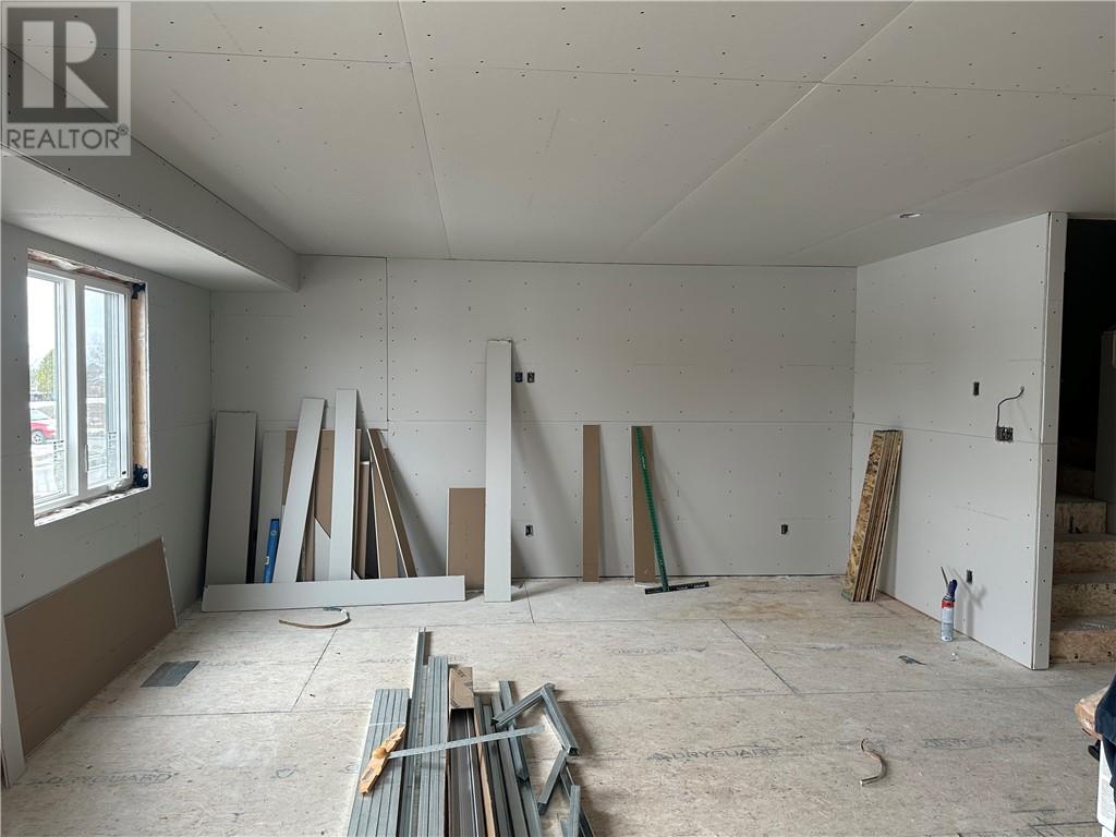 2957 Ruby Street, Chelmsford, Ontario  P0M 1L0 - Photo 6 - 2122475