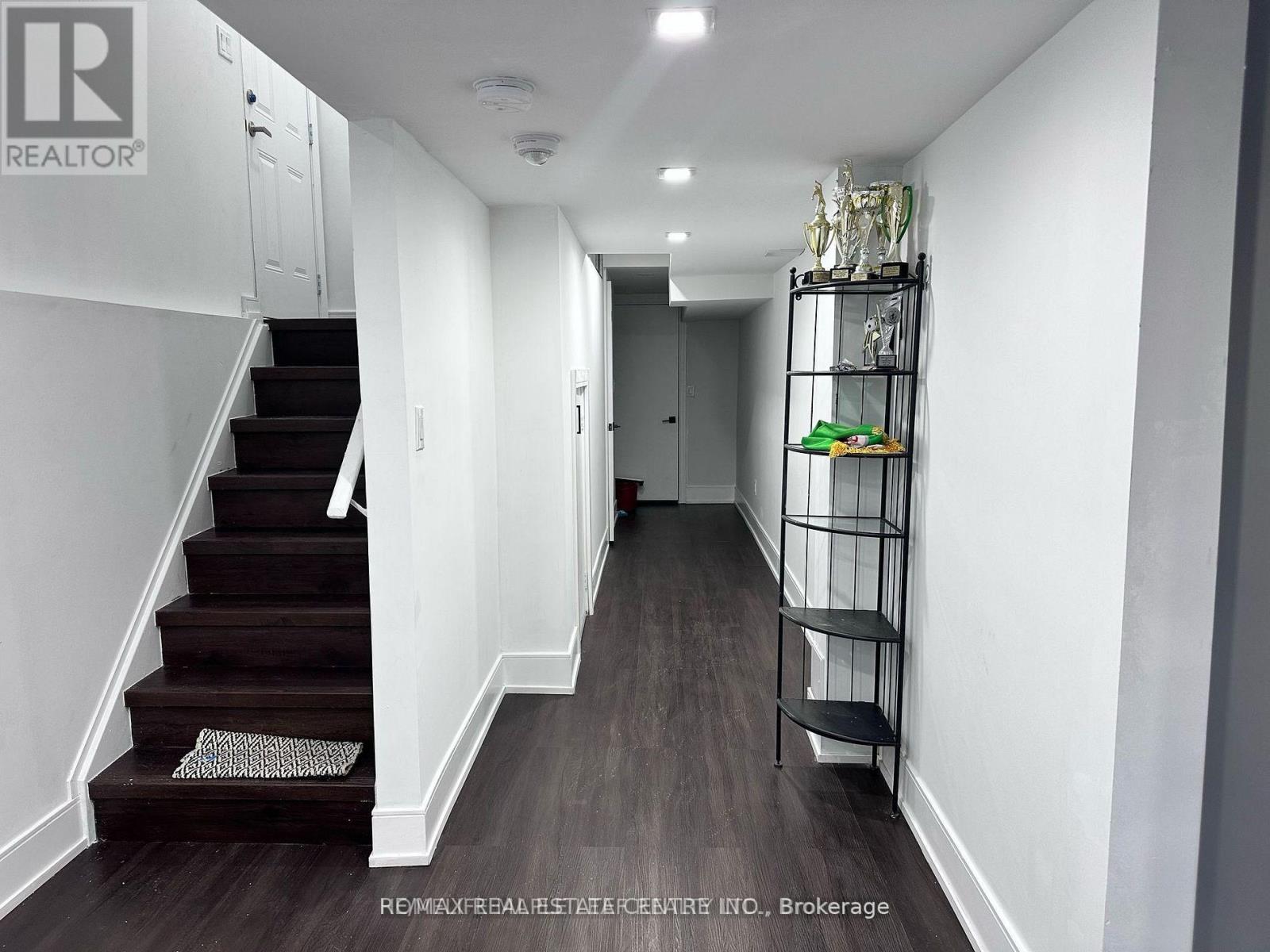 1174 Enchanted Crescent, Pickering, Ontario  L1X 0G9 - Photo 11 - E12899690