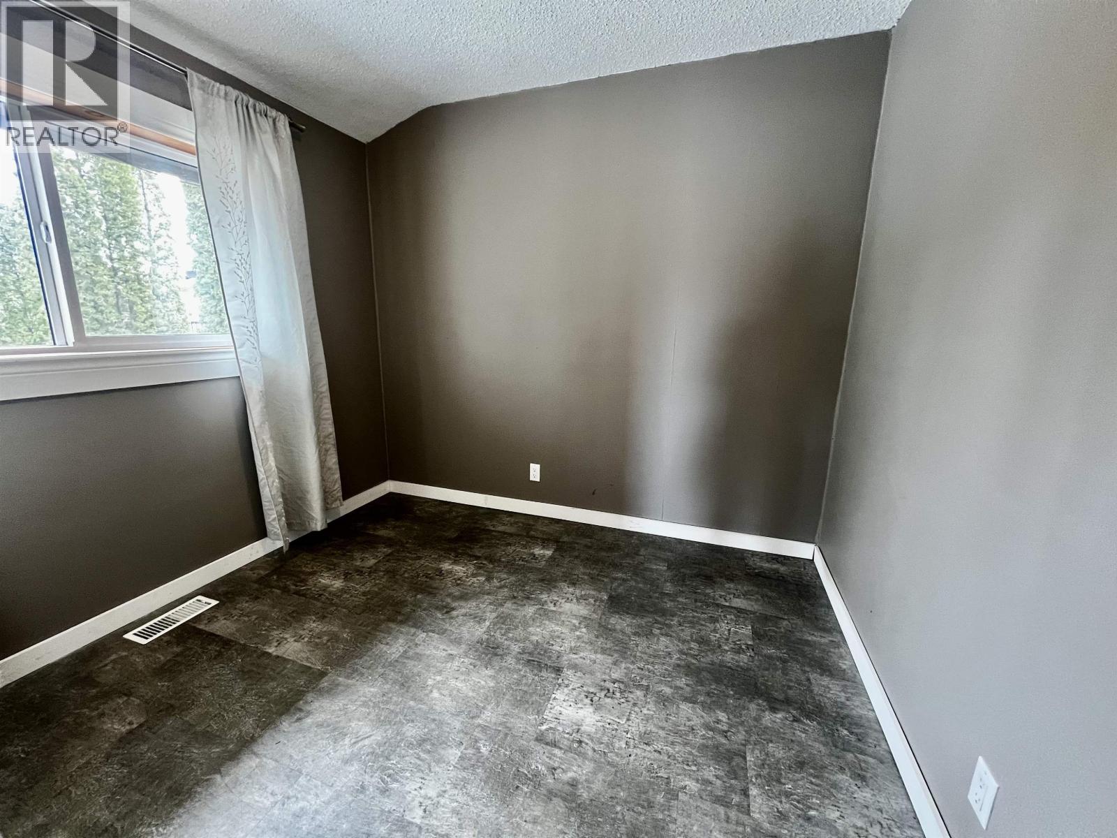 414 Endako Place, Fraser Lake, British Columbia  V0J 1S0 - Photo 20 - R3113155