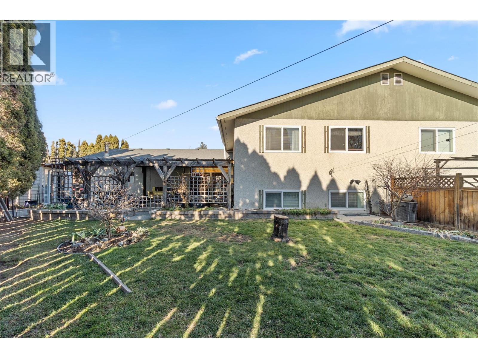 224 Cypress Avenue, Kamloops, British Columbia  V2B 1H6 - Photo 33 - 10375543