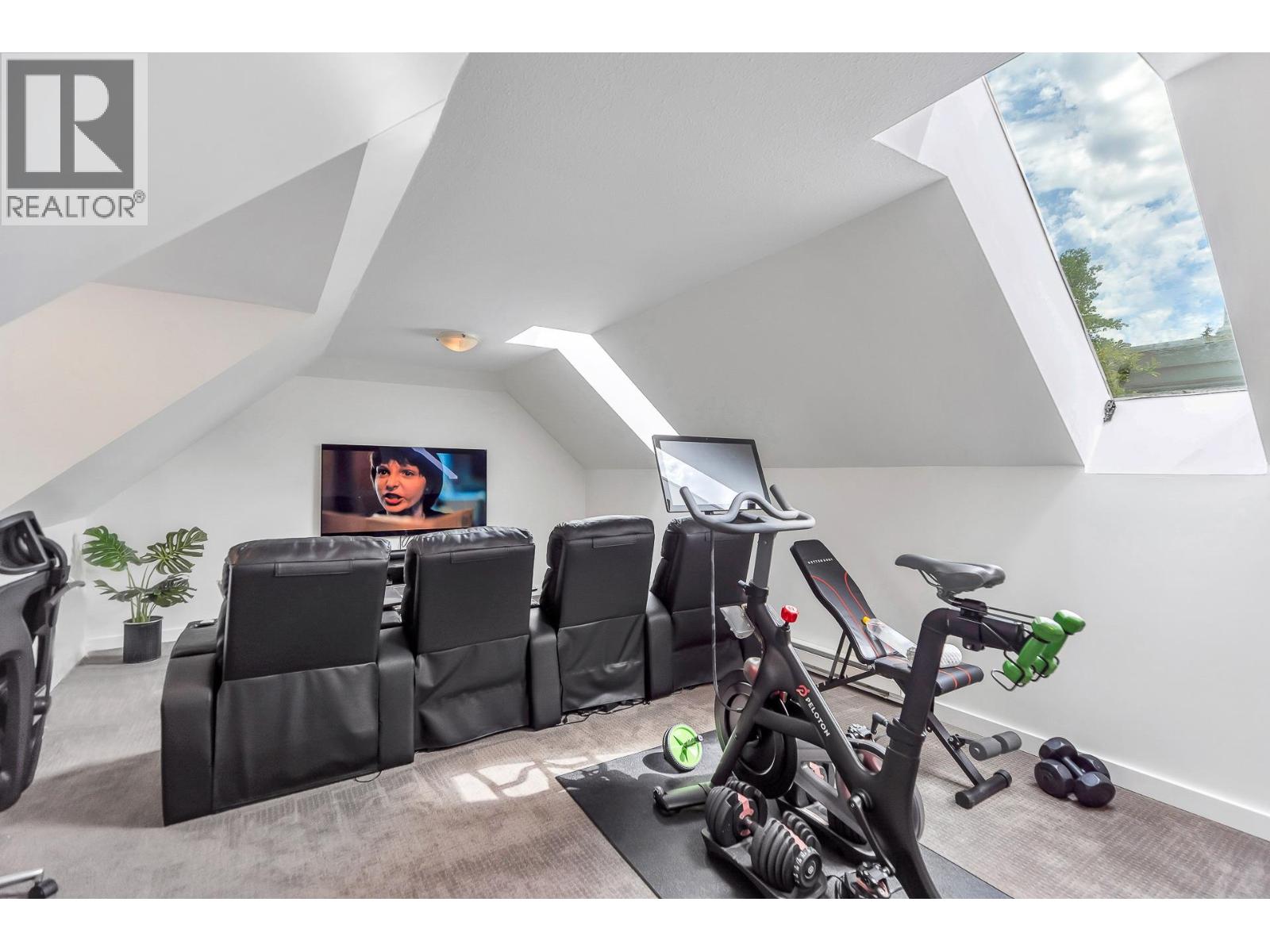 2021 Rufus Drive, North Vancouver, British Columbia  V7J 2N2 - Photo 33 - R3113484