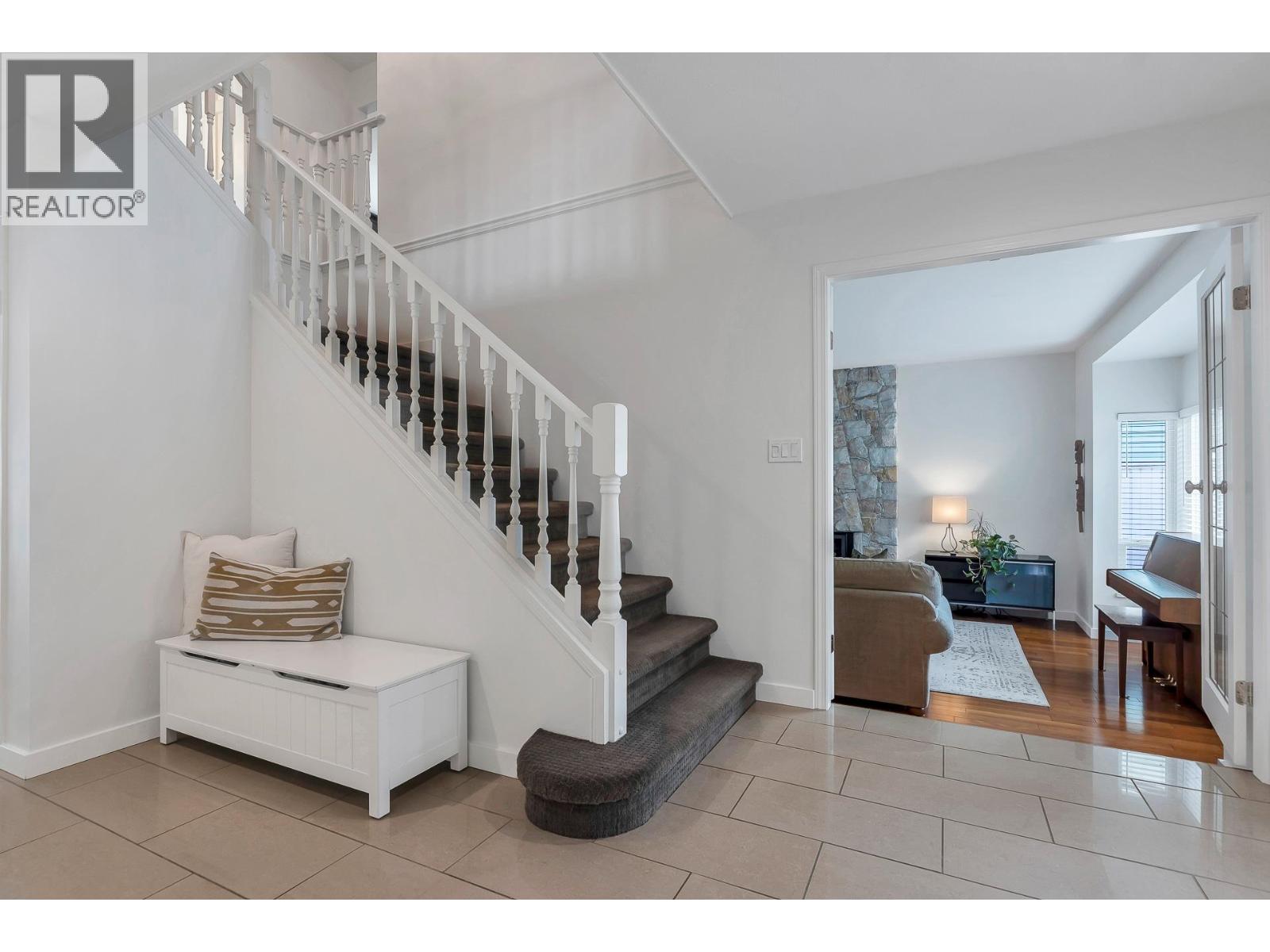 2021 Rufus Drive, North Vancouver, British Columbia  V7J 2N2 - Photo 35 - R3113484