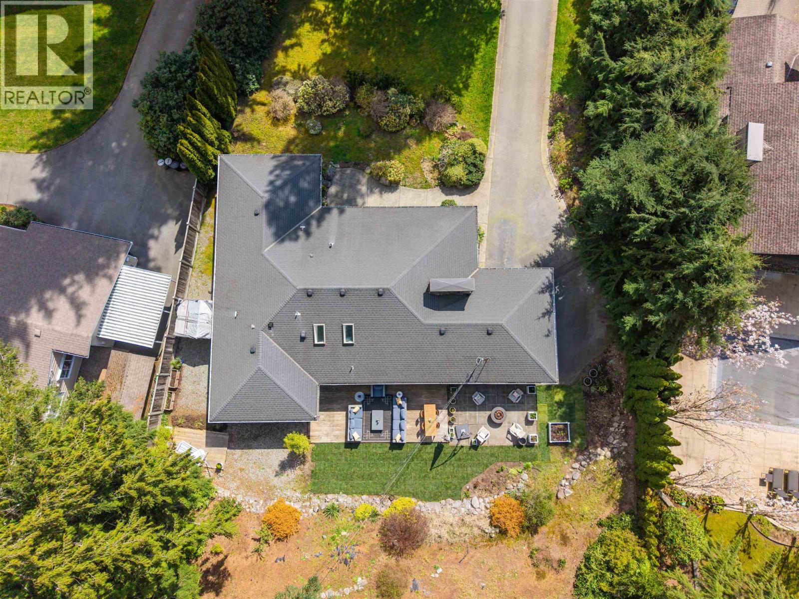 355 Rabbit Lane, West Vancouver, British Columbia  V7S 1J1 - Photo 32 - R3113487