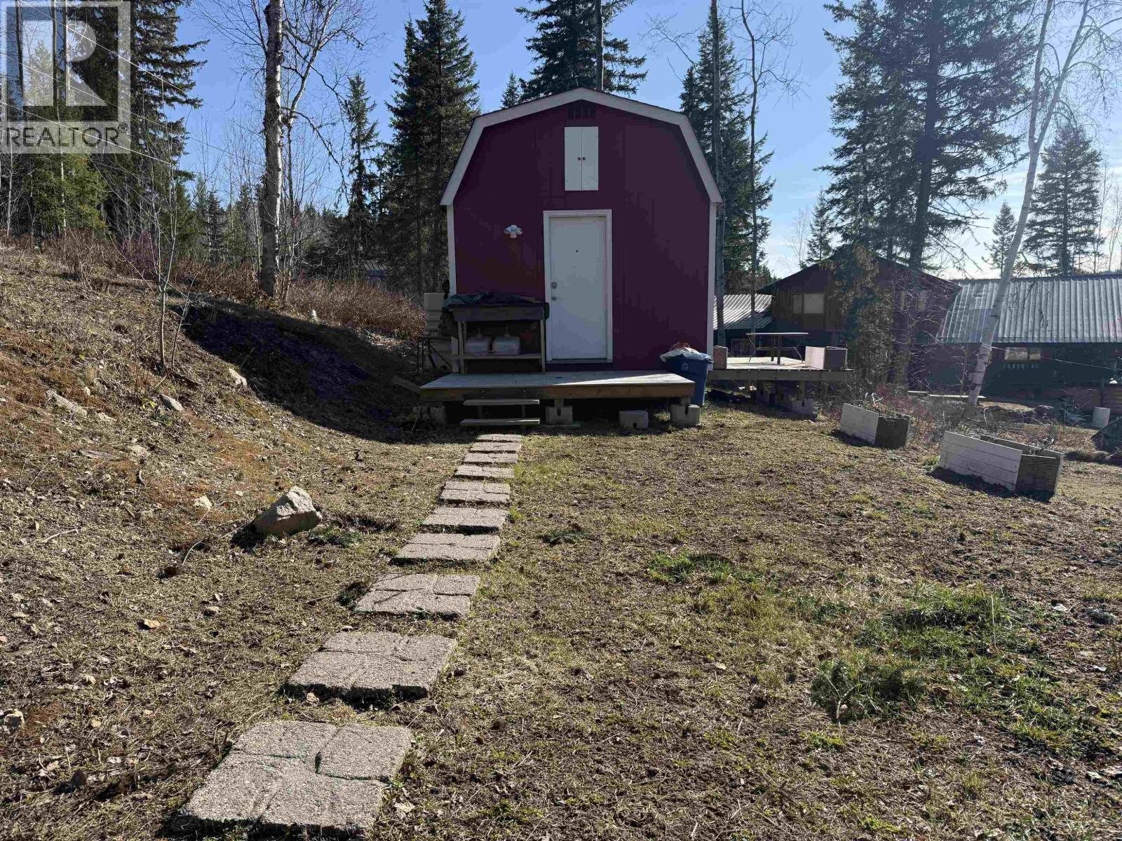 4068 Eagle Creek Road, Forest Grove, British Columbia  V0K 1M0 - Photo 5 - R3112694