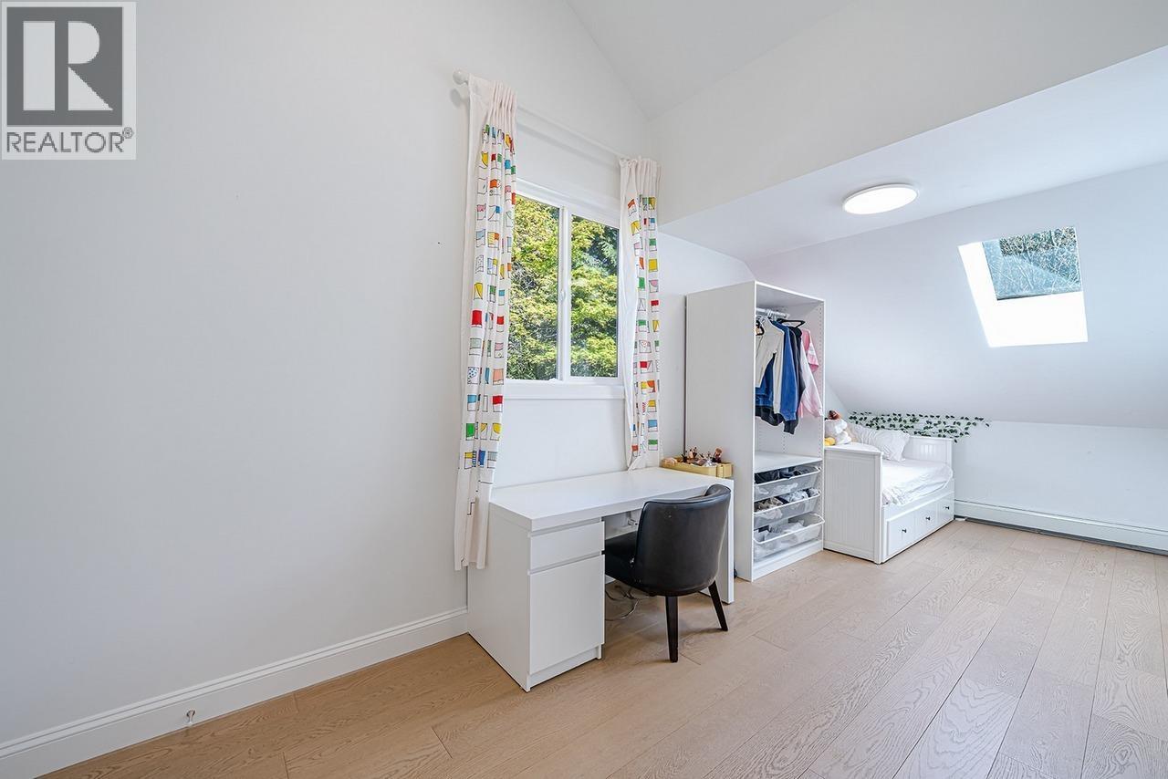 5260 Kew Road, West Vancouver, British Columbia  V7W 2W2 - Photo 28 - R3113511