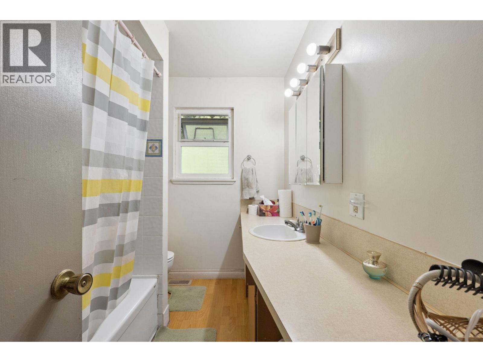 10971 Maddocks Road, Richmond, British Columbia  V7A 3N1 - Photo 16 - R3113515