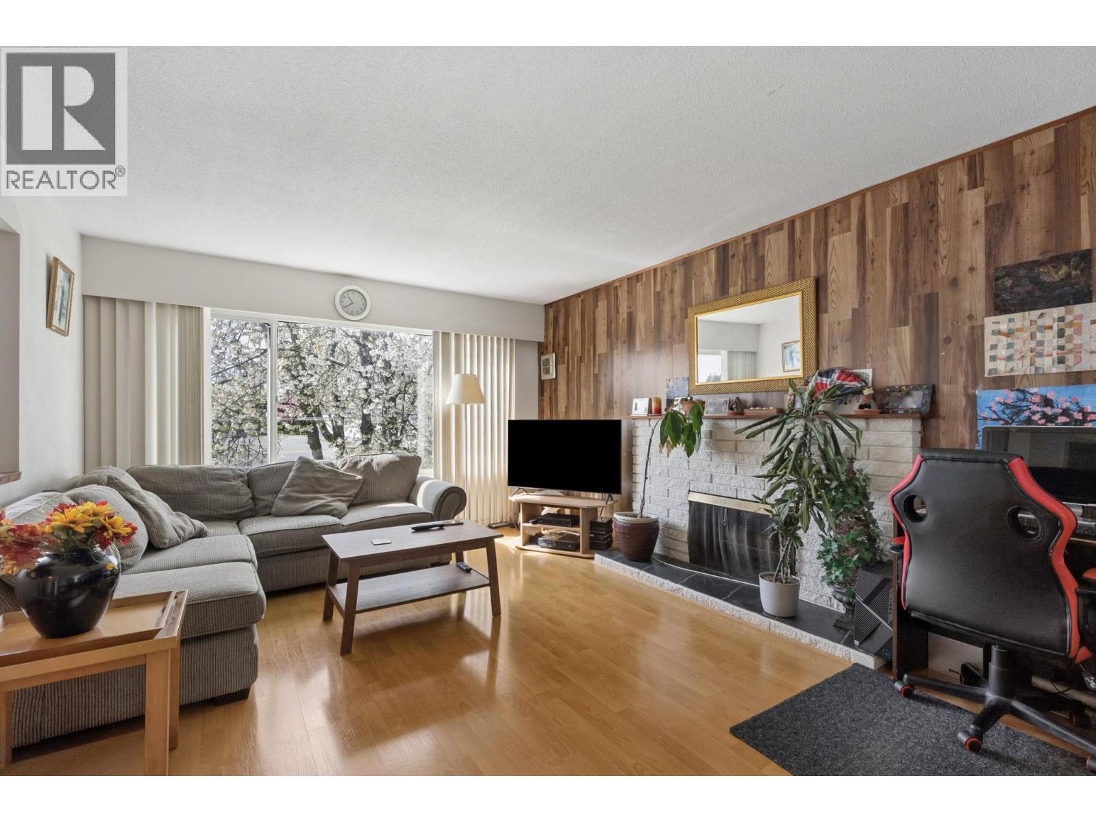 10971 Maddocks Road, Richmond, British Columbia  V7A 3N1 - Photo 5 - R3113515