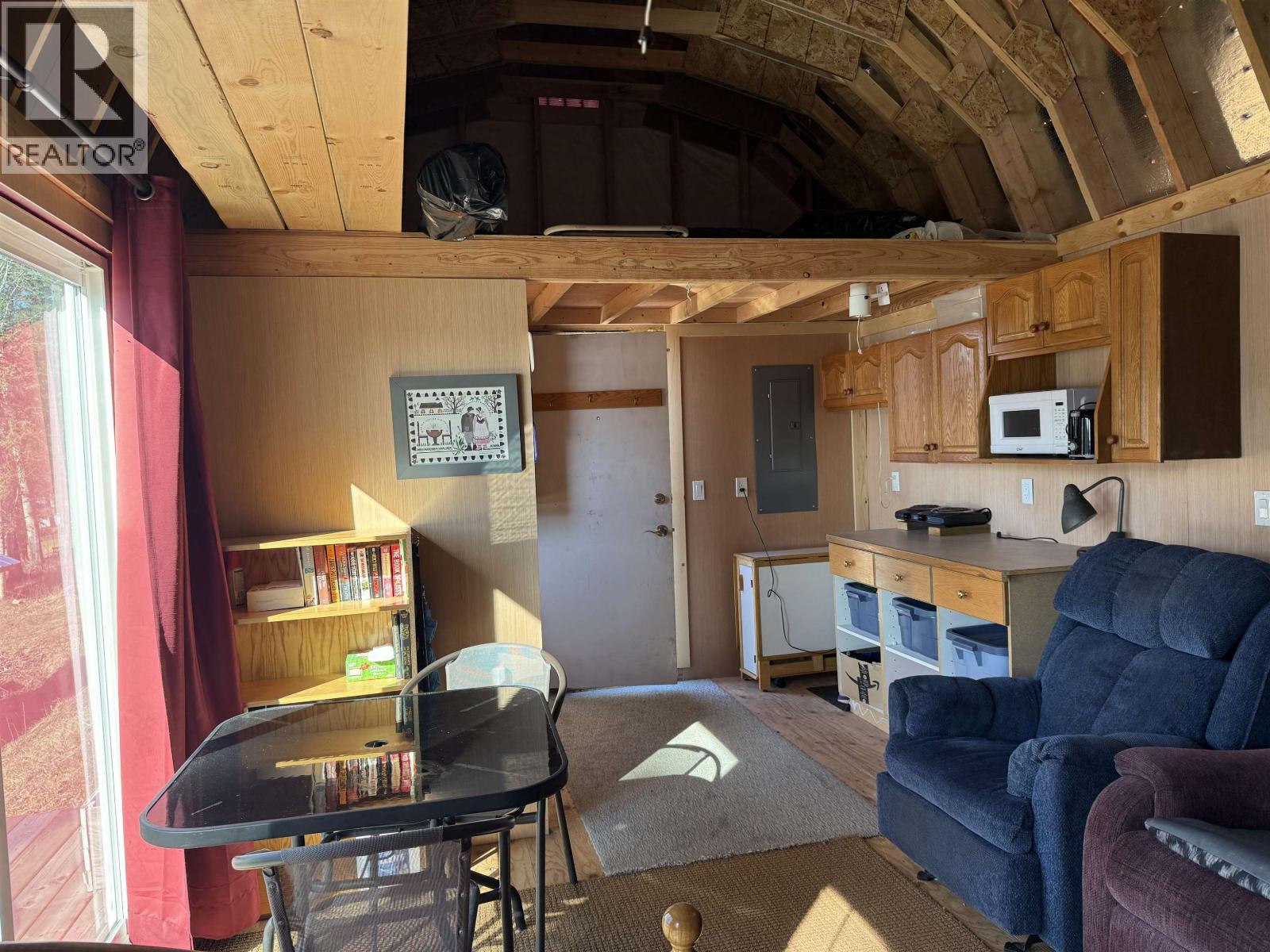 4068 Eagle Creek Road, Forest Grove, British Columbia  V0K 1M0 - Photo 8 - R3112694