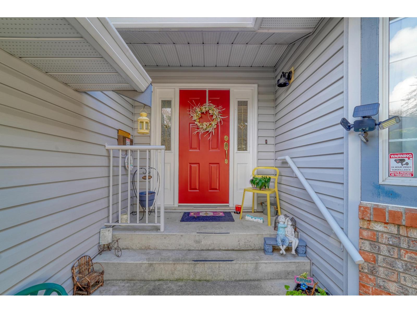 4223 200a Street, Langley, British Columbia  V3A 4S3 - Photo 3 - R3104283