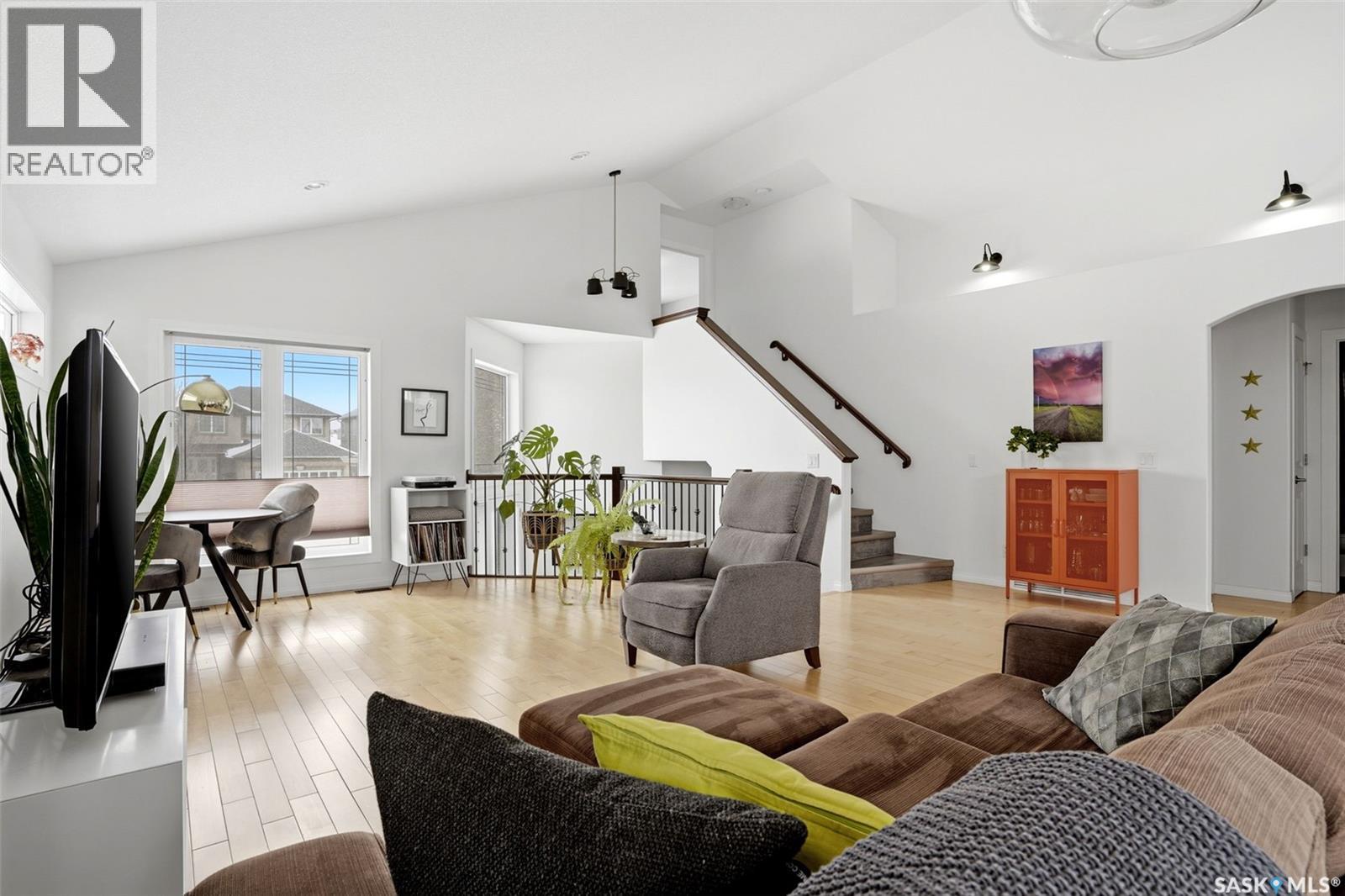 4014 Cumberland Road E, Regina, Saskatchewan  S4V 1E7 - Photo 5 - SK033148