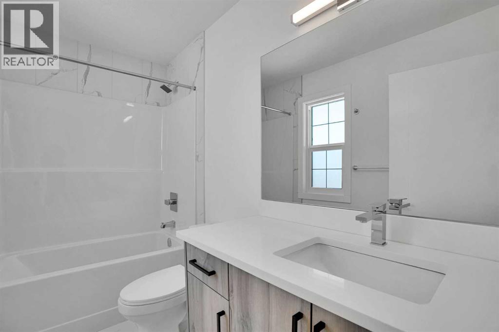 230 Kinniburgh Loop, Chestermere, Alberta  T1X 2S7 - Photo 36 - A2297172