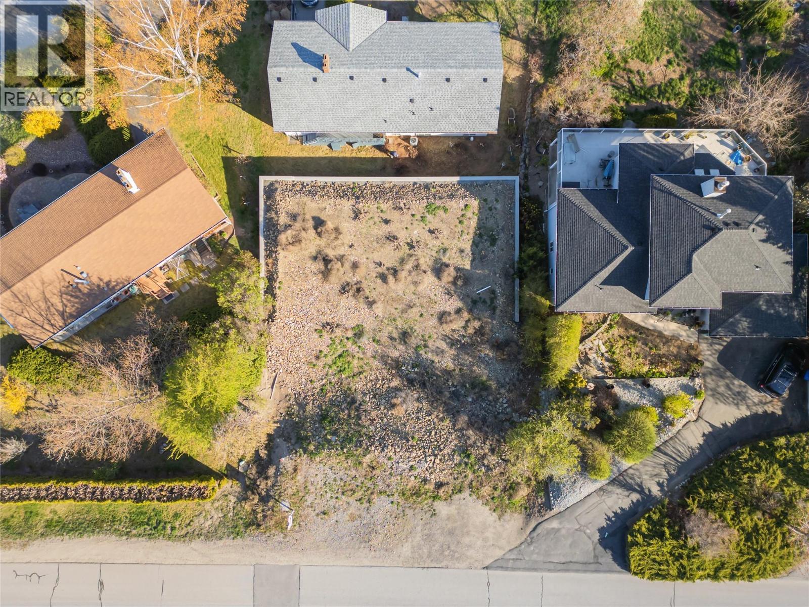 1097 Trevor Drive, West Kelowna, British Columbia  V1Z 2J9 - Photo 3 - 10376557