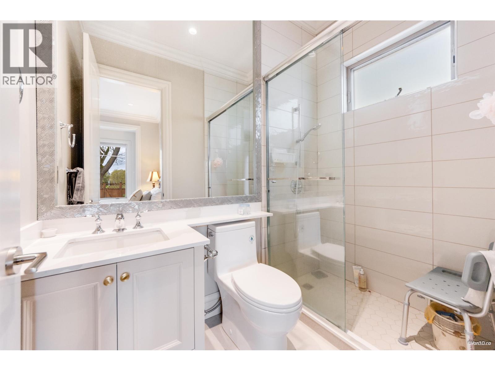 8520 Elsmore Road, Richmond, British Columbia  V7C 2A1 - Photo 22 - R3111241